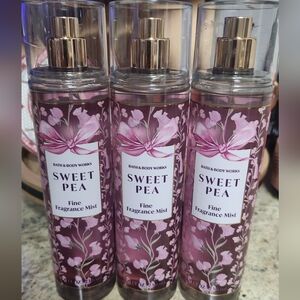 NWT Bath and Body Works "SWEET PEA" Body Spray Bundle of 3